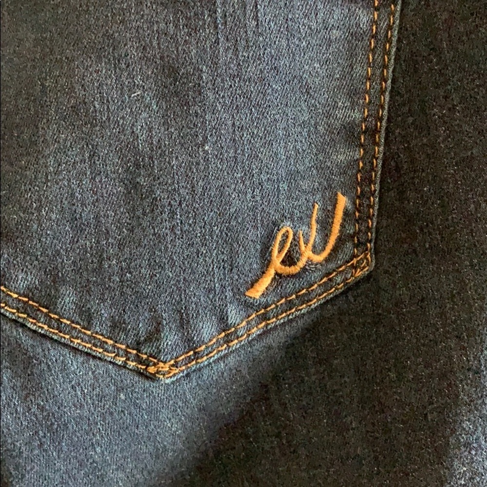 Express Jeans - Picture 5 of 6